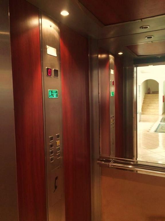 Nefeli Hotel Ágios Kírykos Exteriör bild
